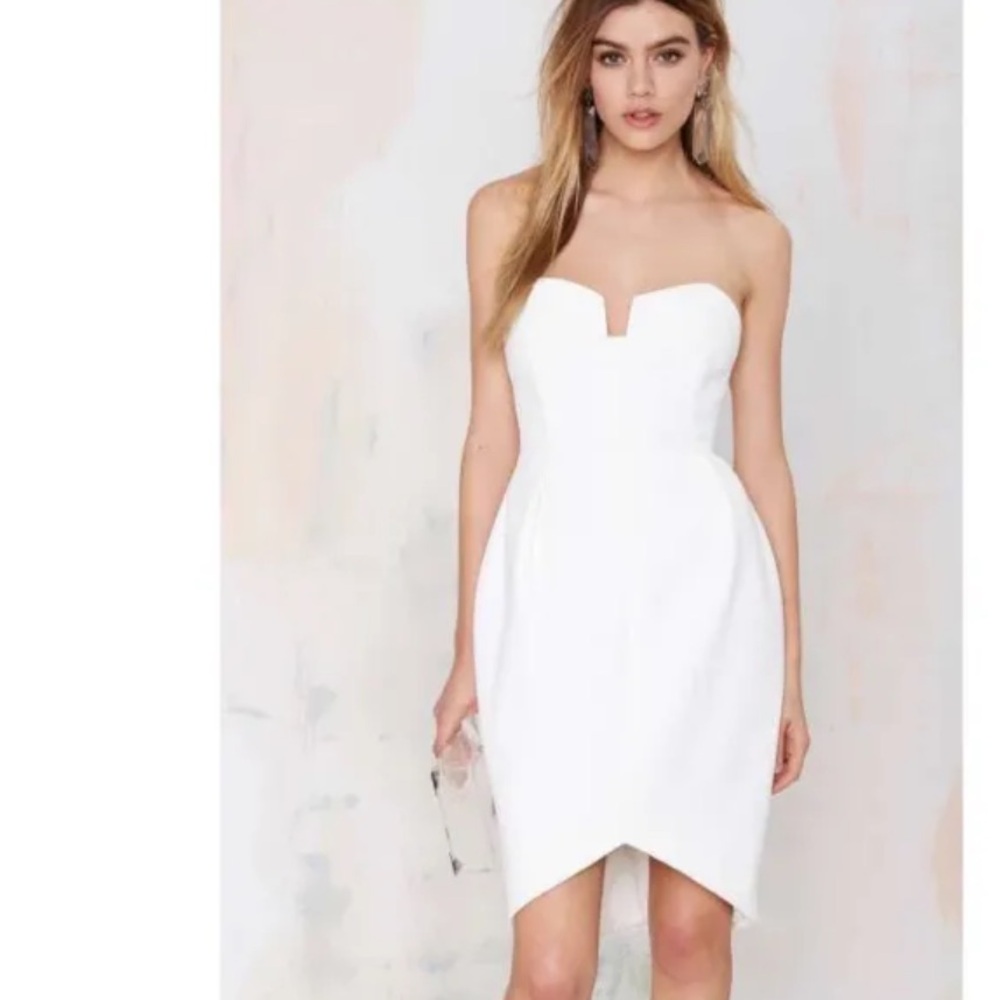 Keepsake The Label The Divide Strapless Asymmetrical Hem Dress‎ In Ivory NWT XS